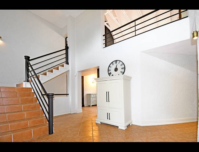 410M² OFFICE TO LET IN FERNDALE